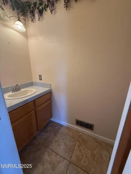 3182 Oreana, Carson City, Nevada 89701, 5 Bedrooms Bedrooms, ,3 BathroomsBathrooms,Residential,Residential,Oreana,250059258