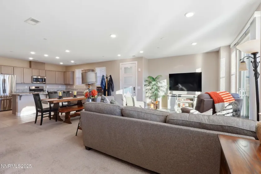 3601 Pulsar, Carson City, Nevada 89705, 3 Bedrooms Bedrooms, ,3 BathroomsBathrooms,Residential,Residential,Pulsar,250059265