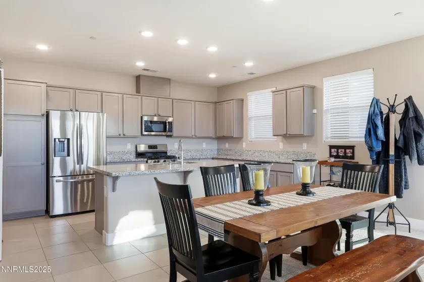 3601 Pulsar, Carson City, Nevada 89705, 3 Bedrooms Bedrooms, ,3 BathroomsBathrooms,Residential,Residential,Pulsar,250059265