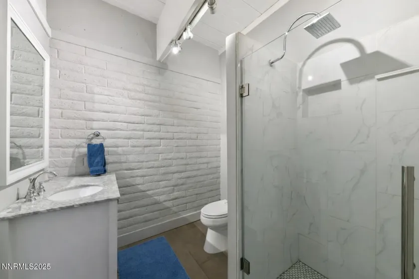 120 Country Club, Incline Village, Nevada 89451, 2 Bedrooms Bedrooms, ,2 BathroomsBathrooms,Residential,Residential,Country Club,250059267