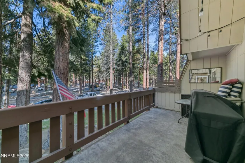 120 Country Club, Incline Village, Nevada 89451, 2 Bedrooms Bedrooms, ,2 BathroomsBathrooms,Residential,Residential,Country Club,250059267