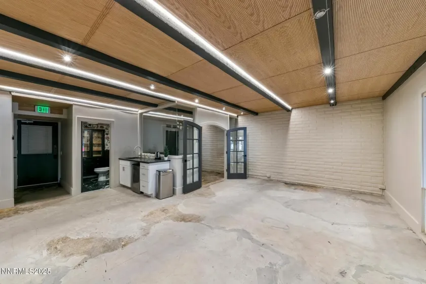 120 Country Club, Incline Village, Nevada 89451, 2 Bedrooms Bedrooms, ,2 BathroomsBathrooms,Residential,Residential,Country Club,250059267