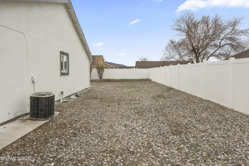 1418 Red Bluff, Fernley, Nevada 89408, 3 Bedrooms Bedrooms, ,2 BathroomsBathrooms,Residential,Residential,Red Bluff,250059269