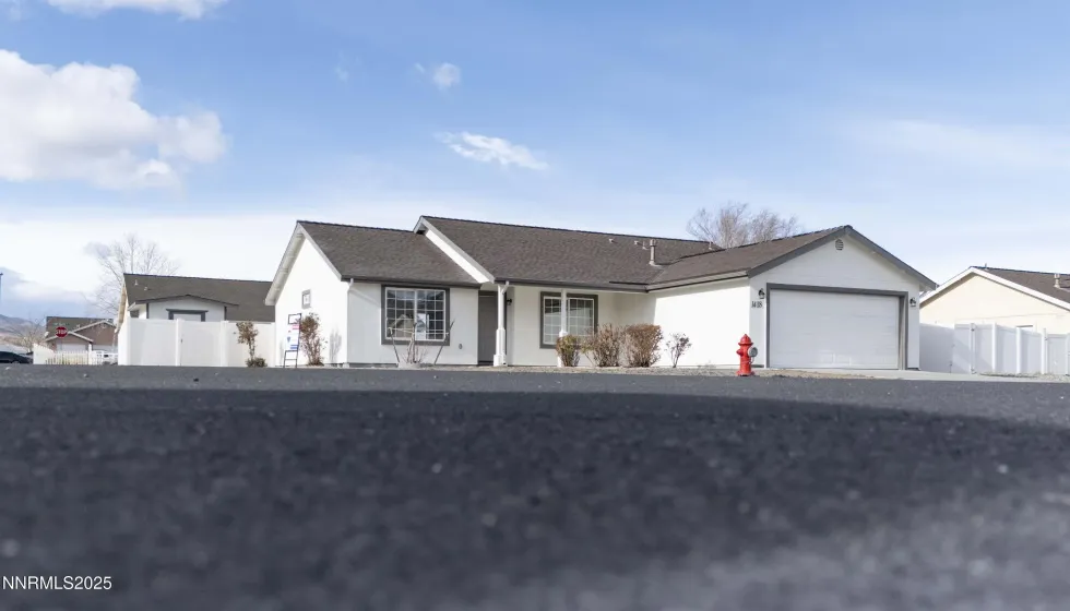 1418 Red Bluff, Fernley, Nevada 89408, 3 Bedrooms Bedrooms, ,2 BathroomsBathrooms,Residential,Residential,Red Bluff,250059269