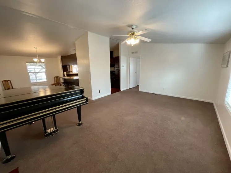 200 James Ct #18, Mound House, Nevada 89706, 3 Bedrooms Bedrooms, 11 Rooms Rooms,2 BathroomsBathrooms,Manufactured,Residential,James,250059270