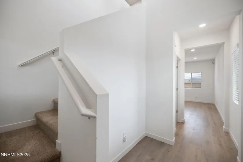 7701 Wandering, Reno, Nevada 89506, 3 Bedrooms Bedrooms, ,3 BathroomsBathrooms,Residential,Residential,Wandering,250059276