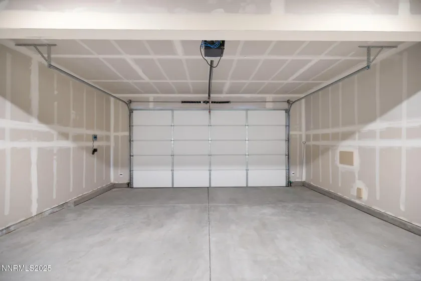 7701 Wandering, Reno, Nevada 89506, 3 Bedrooms Bedrooms, ,3 BathroomsBathrooms,Residential,Residential,Wandering,250059276