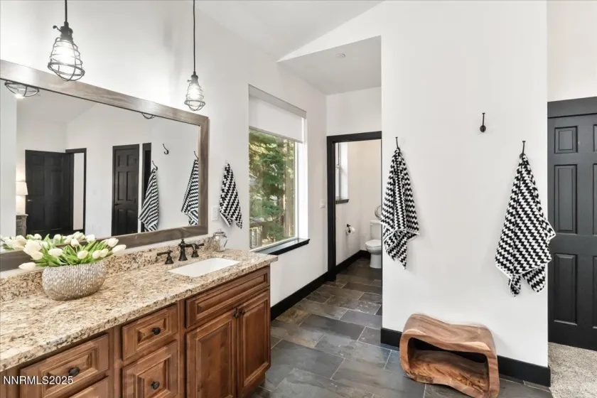 2212 Tahoe Vista, South Lake Tahoe, California 96150, 4 Bedrooms Bedrooms, ,3 BathroomsBathrooms,Residential,Residential,Tahoe Vista,250059278