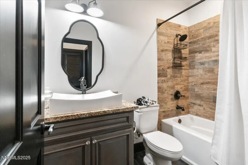 2212 Tahoe Vista, South Lake Tahoe, California 96150, 4 Bedrooms Bedrooms, ,3 BathroomsBathrooms,Residential,Residential,Tahoe Vista,250059278