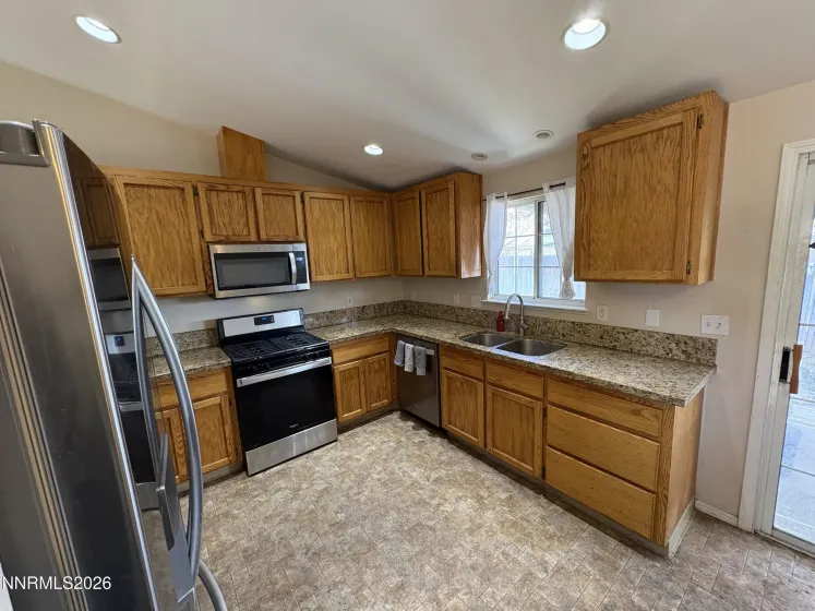 2613 Pinion Pine, Carson City, Nevada 89706, 3 Bedrooms Bedrooms, ,2 BathroomsBathrooms,Residential,Residential,Pinion Pine,250059279