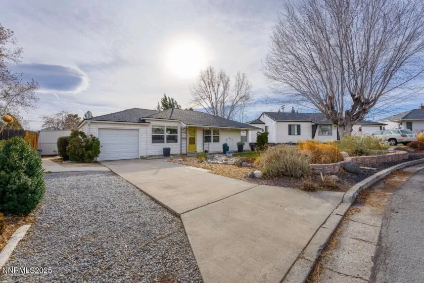 1155 Wesley, Reno, Nevada 89503, 4 Bedrooms Bedrooms, ,2 BathroomsBathrooms,Residential,Residential,Wesley,250057462