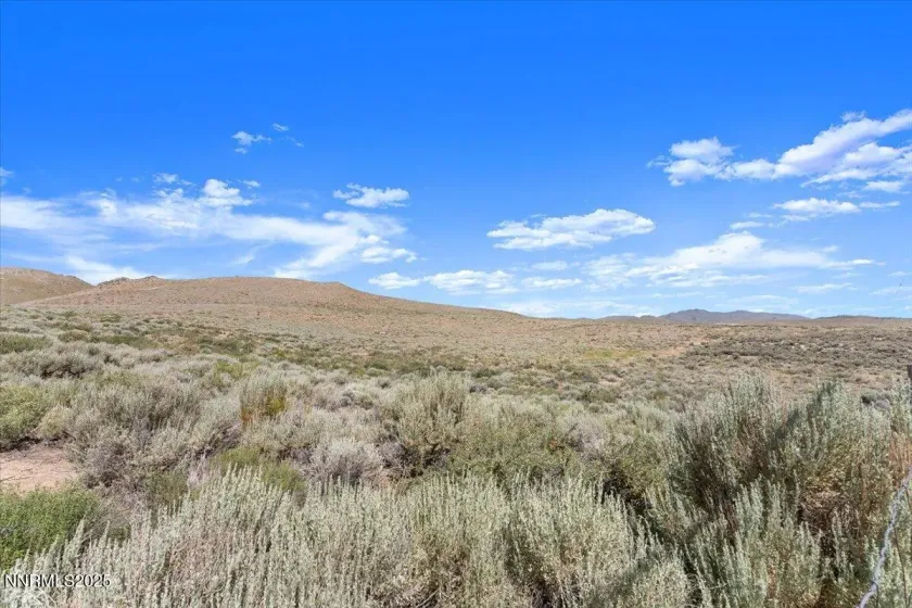 10705 Silver Spur, Reno, Nevada 89508, 4 Bedrooms Bedrooms, ,3 BathroomsBathrooms,Residential,Residential,Silver Spur,250050821