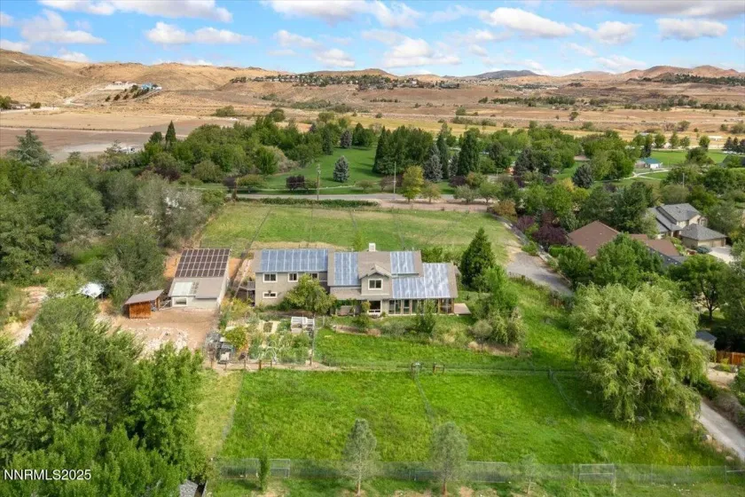 1516 Coleman, Reno, Nevada 89503, 6 Bedrooms Bedrooms, ,4 BathroomsBathrooms,Residential,Residential,Coleman,250059287