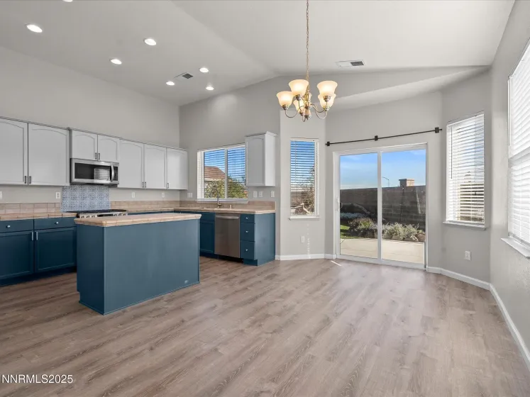 114 Red Oak Ct, Fernley, Nevada 89408, 3 Bedrooms Bedrooms, ,2 BathroomsBathrooms,Residential,Residential,Red Oak Ct,250057672