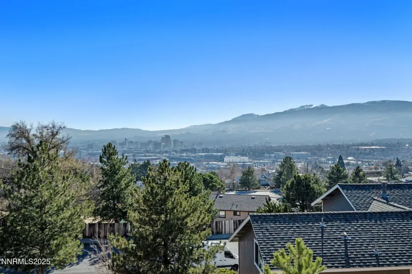 3400 Socrates, Reno, Nevada 89512, 4 Bedrooms Bedrooms, ,5 BathroomsBathrooms,Residential,Residential,Socrates,250059294