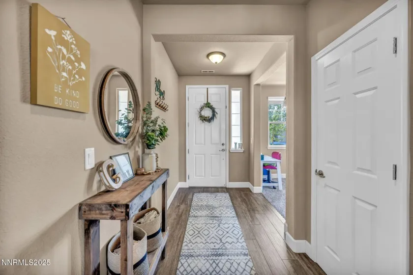 156 Jobe, Dayton, Nevada 89403, 3 Bedrooms Bedrooms, ,2 BathroomsBathrooms,Residential,Residential,Jobe,250059295