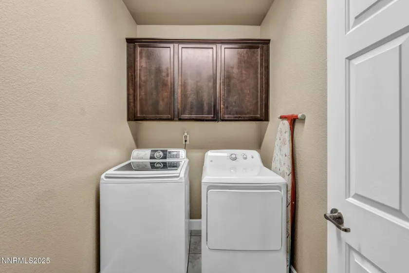 156 Jobe, Dayton, Nevada 89403, 3 Bedrooms Bedrooms, ,2 BathroomsBathrooms,Residential,Residential,Jobe,250059295