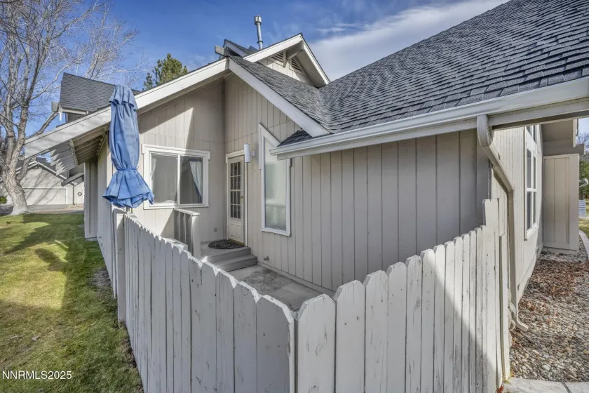 1007 Aspen Grove, Minden, Nevada 89423, 2 Bedrooms Bedrooms, ,2 BathroomsBathrooms,Residential,Residential,Aspen Grove,250059296