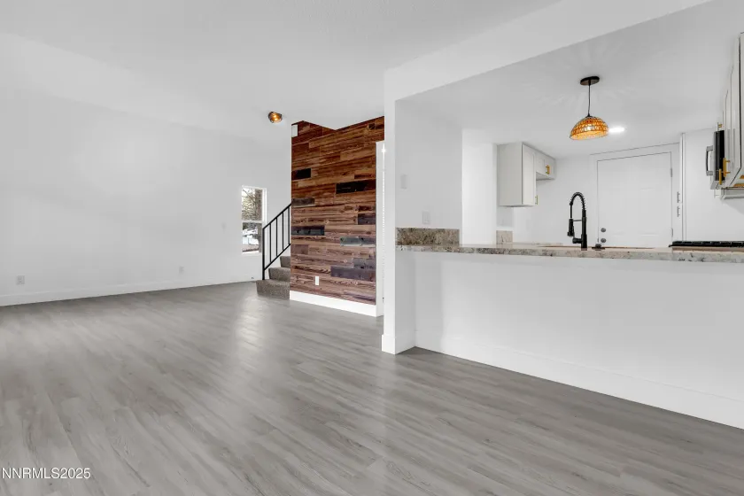 2738 Waterfield, Sparks, Nevada 89434, 3 Bedrooms Bedrooms, ,2 BathroomsBathrooms,Residential,Residential,Waterfield,250059297