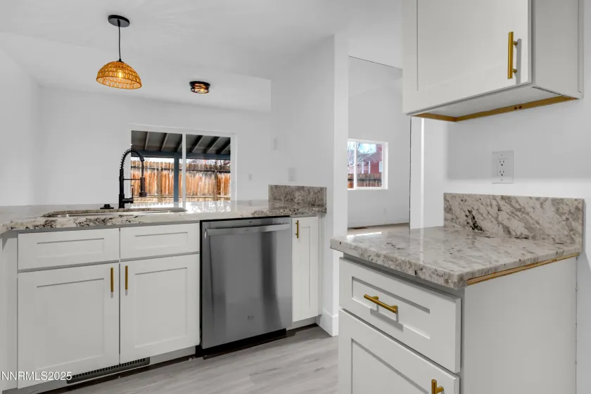 2738 Waterfield, Sparks, Nevada 89434, 3 Bedrooms Bedrooms, ,2 BathroomsBathrooms,Residential,Residential,Waterfield,250059297