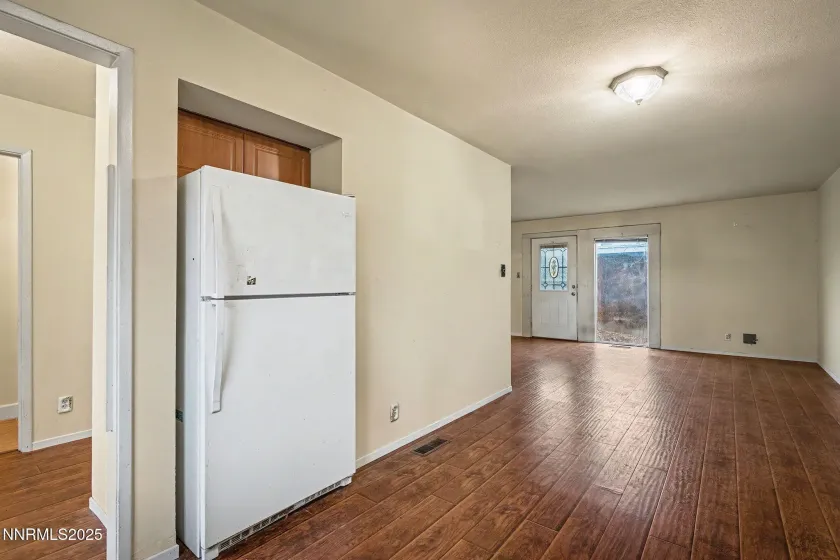 44 Smithridge, Reno, Nevada 89502, 3 Bedrooms Bedrooms, ,2 BathroomsBathrooms,Residential,Residential,Smithridge,250059299