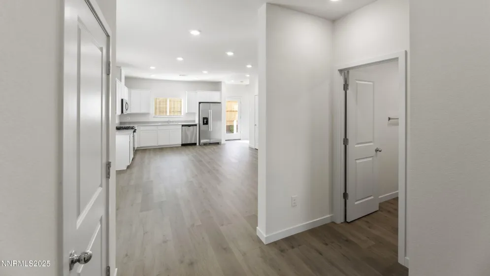 8411 Redwood Dawn, Reno, Nevada 89506, 3 Bedrooms Bedrooms, ,3 BathroomsBathrooms,Residential,Residential,Redwood Dawn,250059301