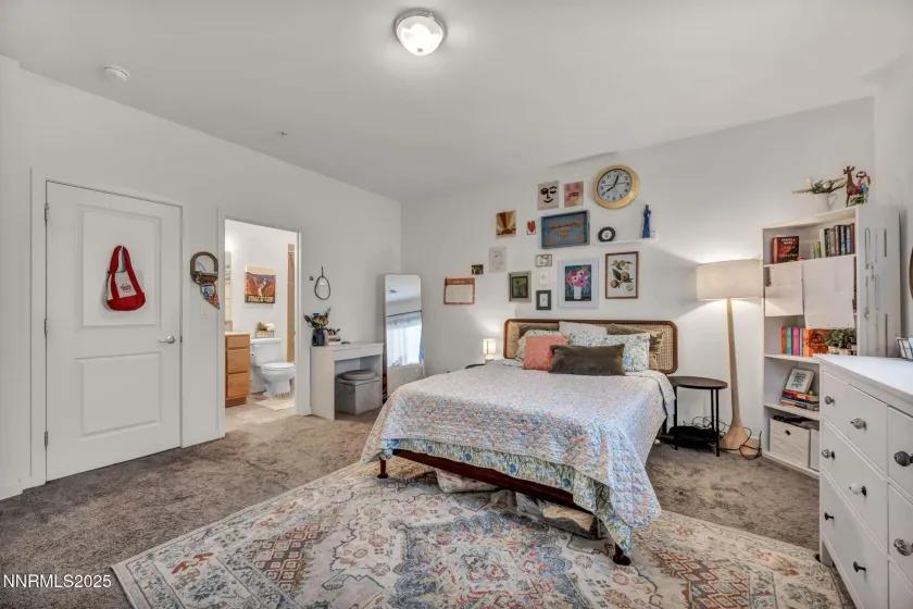 585 Logan Jacob, Reno, Nevada 89503, 2 Bedrooms Bedrooms, ,3 BathroomsBathrooms,Residential,Residential,Logan Jacob,250056438