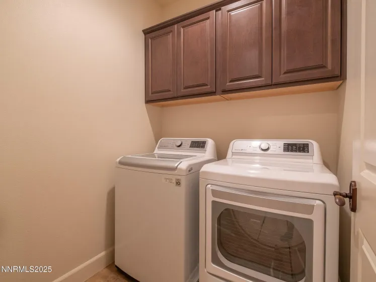 3985 San Donato, Reno, Nevada 89519, 2 Bedrooms Bedrooms, ,3 BathroomsBathrooms,Residential,Residential,San Donato,250059305