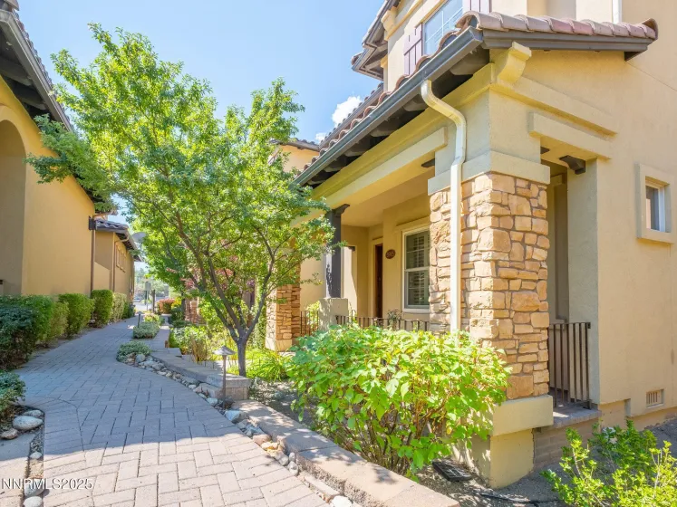 3985 San Donato, Reno, Nevada 89519, 2 Bedrooms Bedrooms, ,3 BathroomsBathrooms,Residential,Residential,San Donato,250059305