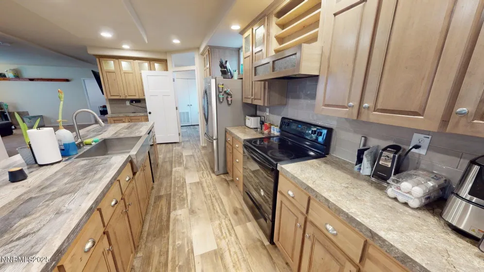 90 Bitler, Winnemucca, Nevada 89445, 4 Bedrooms Bedrooms, ,2 BathroomsBathrooms,Residential,Residential,Bitler,250059306