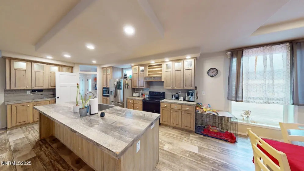 90 Bitler, Winnemucca, Nevada 89445, 4 Bedrooms Bedrooms, ,2 BathroomsBathrooms,Residential,Residential,Bitler,250059306