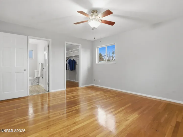 960 12th, Reno, Nevada 89503, 5 Bedrooms Bedrooms, ,3 BathroomsBathrooms,Residential,Residential,12th,250059308