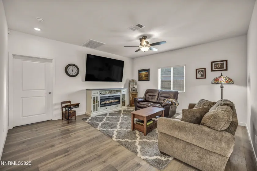 167 Butte Creek, Dayton, Nevada 89403, 4 Bedrooms Bedrooms, ,2 BathroomsBathrooms,Residential,Residential,Butte Creek,250059312