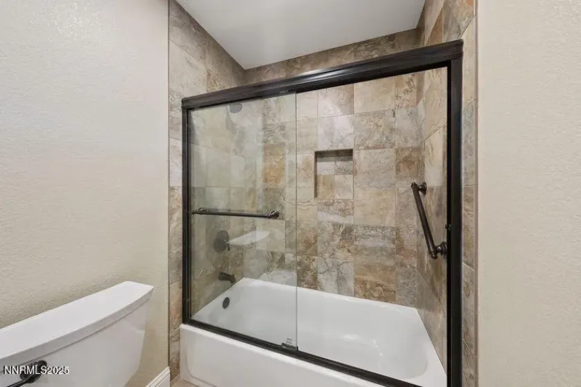 Hall tub-shower