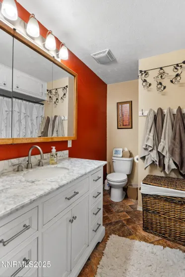 1564 Mizpah, Winnemucca, Nevada 89445, 5 Bedrooms Bedrooms, ,3 BathroomsBathrooms,Residential,Residential,Mizpah,250059315