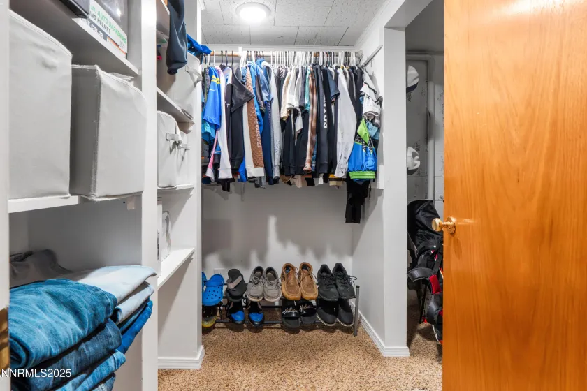 1564 Mizpah, Winnemucca, Nevada 89445, 5 Bedrooms Bedrooms, ,3 BathroomsBathrooms,Residential,Residential,Mizpah,250059315