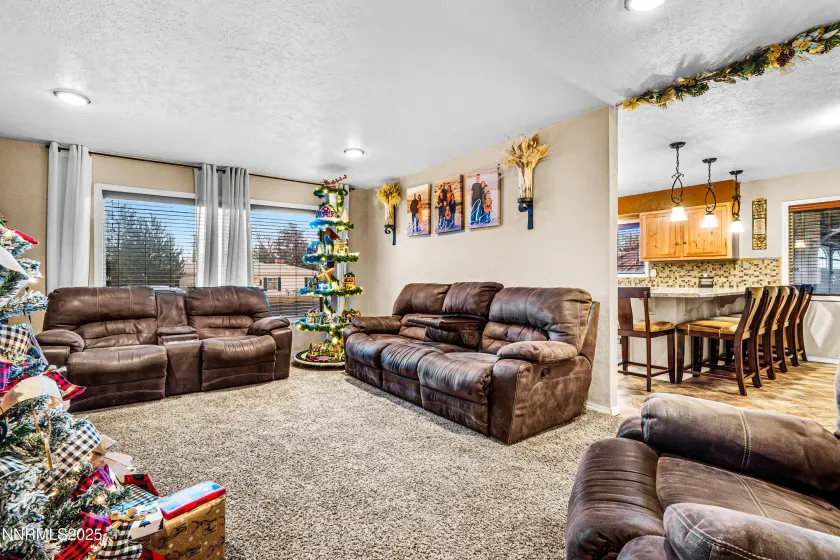 1564 Mizpah, Winnemucca, Nevada 89445, 5 Bedrooms Bedrooms, ,3 BathroomsBathrooms,Residential,Residential,Mizpah,250059315