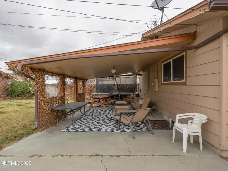 1564 Mizpah, Winnemucca, Nevada 89445, 5 Bedrooms Bedrooms, ,3 BathroomsBathrooms,Residential,Residential,Mizpah,250059315