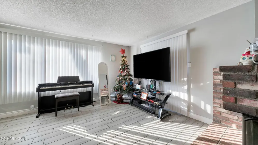 7640 Bluestone, Reno, Nevada 89511, 3 Bedrooms Bedrooms, ,3 BathroomsBathrooms,Residential,Residential,Bluestone,250059320