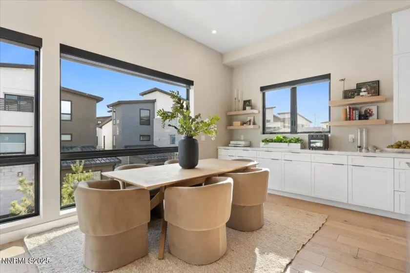 40 Campolina, Reno, Nevada 89511, 3 Bedrooms Bedrooms, ,4 BathroomsBathrooms,Residential,Residential,Campolina,250059321