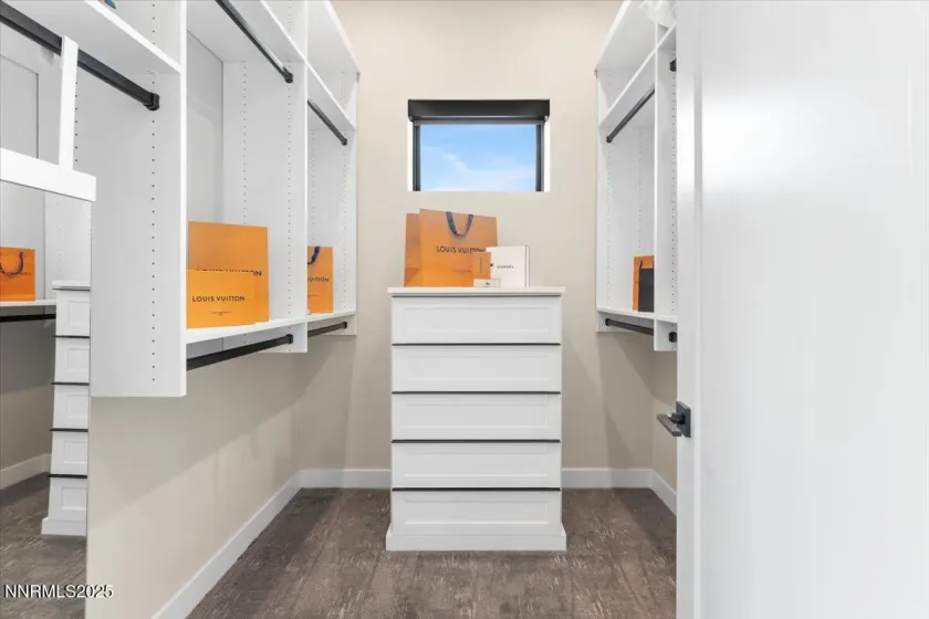 40 Campolina, Reno, Nevada 89511, 3 Bedrooms Bedrooms, ,4 BathroomsBathrooms,Residential,Residential,Campolina,250059321