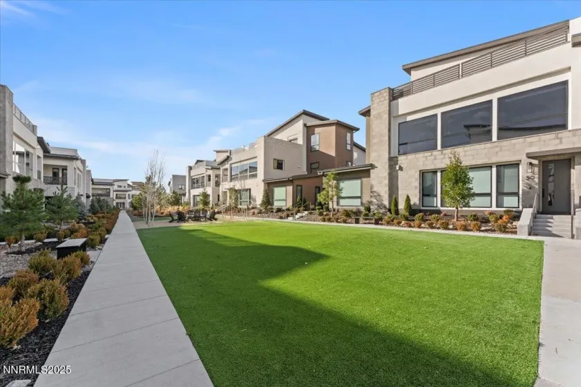 40 Campolina, Reno, Nevada 89511, 3 Bedrooms Bedrooms, ,4 BathroomsBathrooms,Residential,Residential,Campolina,250059321