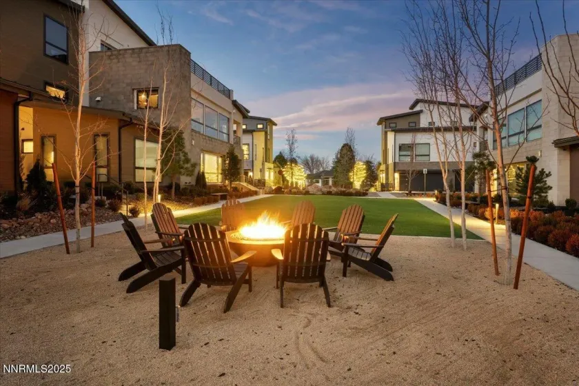 40 Campolina, Reno, Nevada 89511, 3 Bedrooms Bedrooms, ,4 BathroomsBathrooms,Residential,Residential,Campolina,250059321