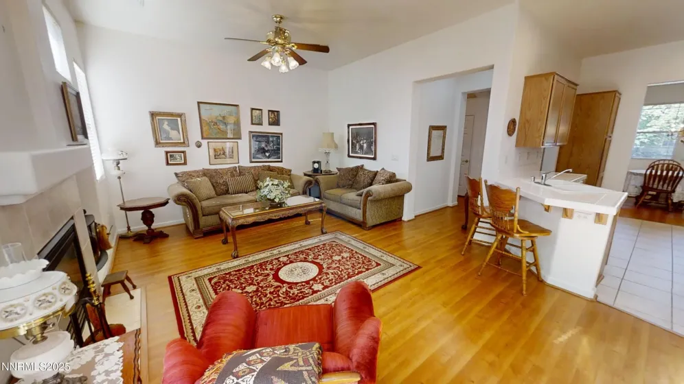 7430 Earlsmoore, Sparks, Nevada 89436, 3 Bedrooms Bedrooms, ,2 BathroomsBathrooms,Residential,Residential,Earlsmoore,250054919