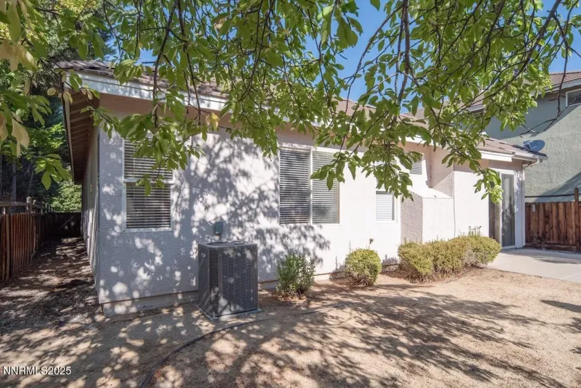 7430 Earlsmoore, Sparks, Nevada 89436, 3 Bedrooms Bedrooms, ,2 BathroomsBathrooms,Residential,Residential,Earlsmoore,250054919