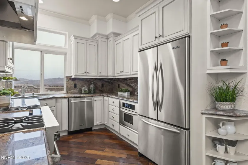 2636 Edgerock, Reno, Nevada 89519, 3 Bedrooms Bedrooms, ,4 BathroomsBathrooms,Residential,Residential,Edgerock,250059323