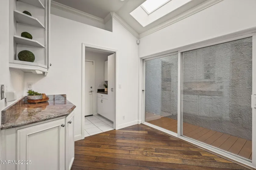 2636 Edgerock, Reno, Nevada 89519, 3 Bedrooms Bedrooms, ,4 BathroomsBathrooms,Residential,Residential,Edgerock,250059323