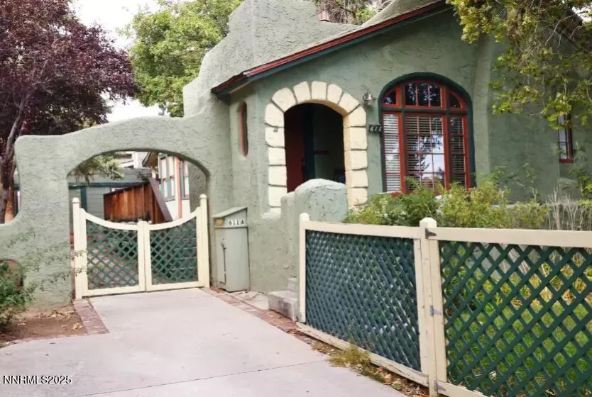 611 & 611A Nixon, Reno, Nevada 89509, 3 Bedrooms Bedrooms, ,2 BathroomsBathrooms,Residential,Residential,Nixon,250059324
