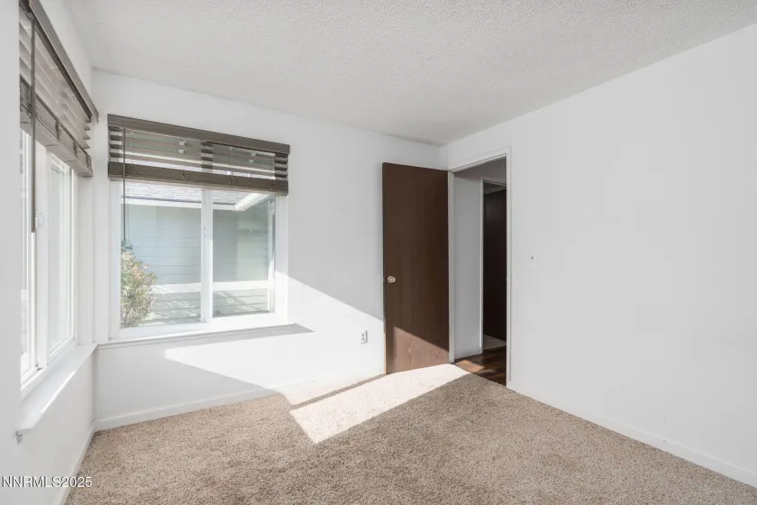 1266 Junction, Sparks, Nevada 89434, 3 Bedrooms Bedrooms, ,2 BathroomsBathrooms,Residential,Residential,Junction,250059326