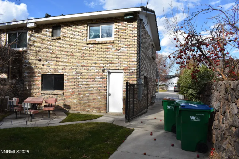 1315 4th, Carson City, Nevada 89703, 3 Bedrooms Bedrooms, ,3 BathroomsBathrooms,Residential,Residential,4th,250059327